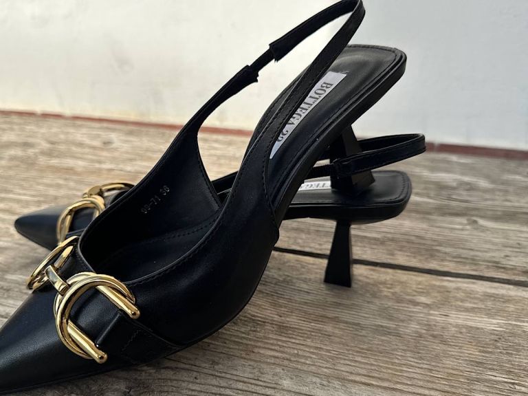 Slingback nere